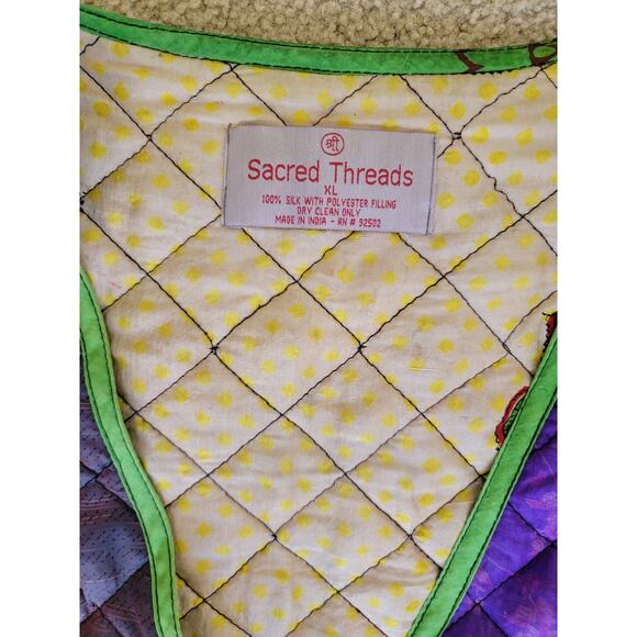 Sacred Threads Silk Quilted Patchwork Artsy Cottage Granola Girl Jacket Size XL - Picture 3 of 7